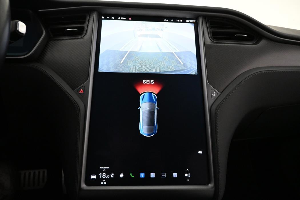 TESLA Model S 2019