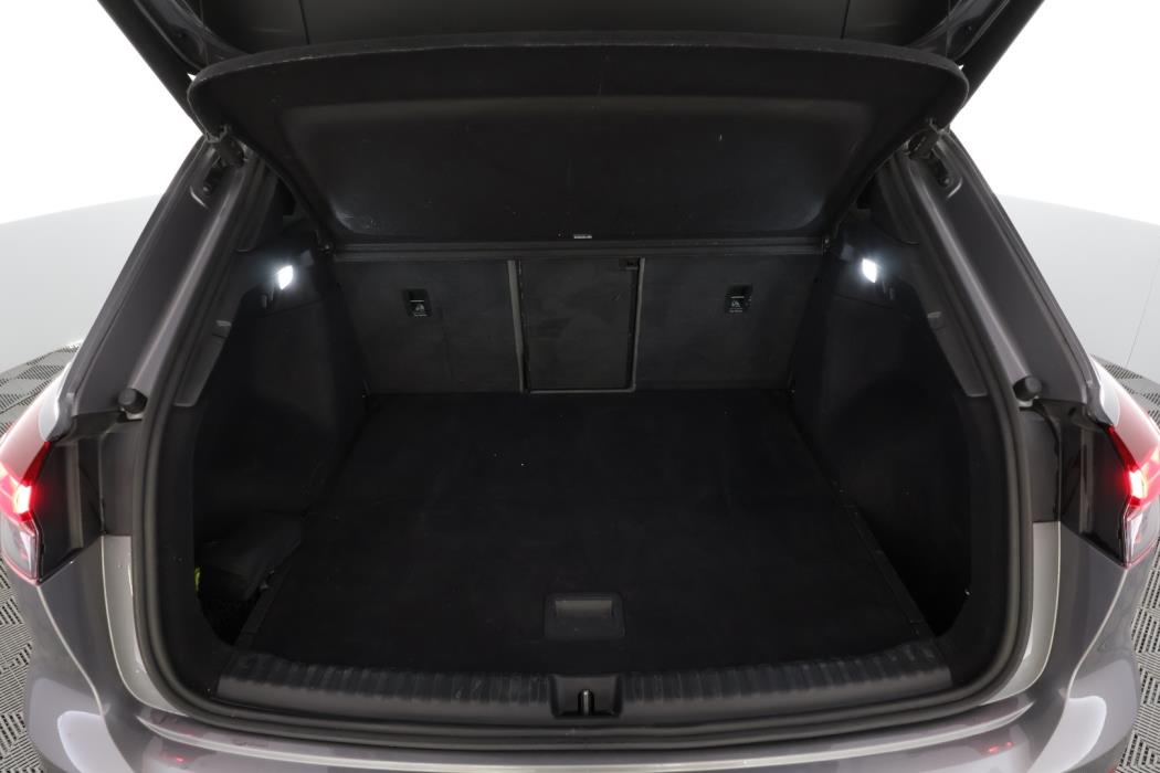 AUDI Q4 e-tron 2022