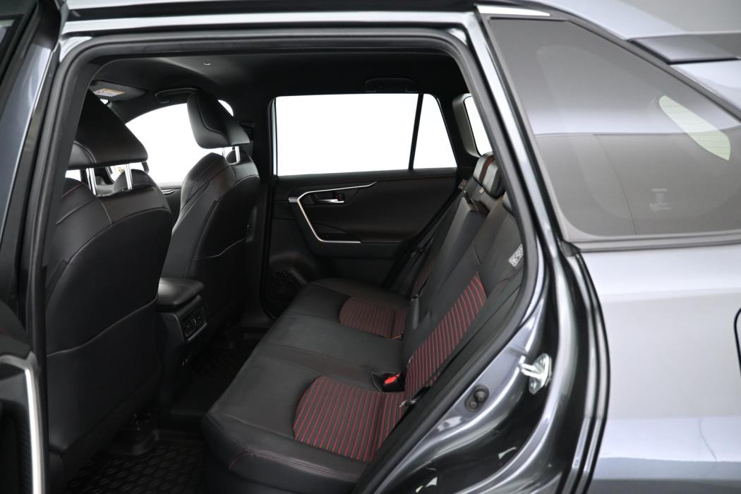 TOYOTA RAV4 Plug-in 2021