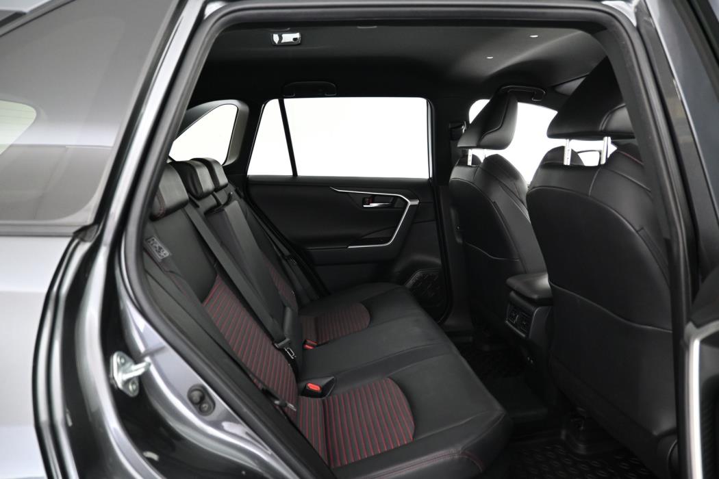 TOYOTA RAV4 Plug-in 2021