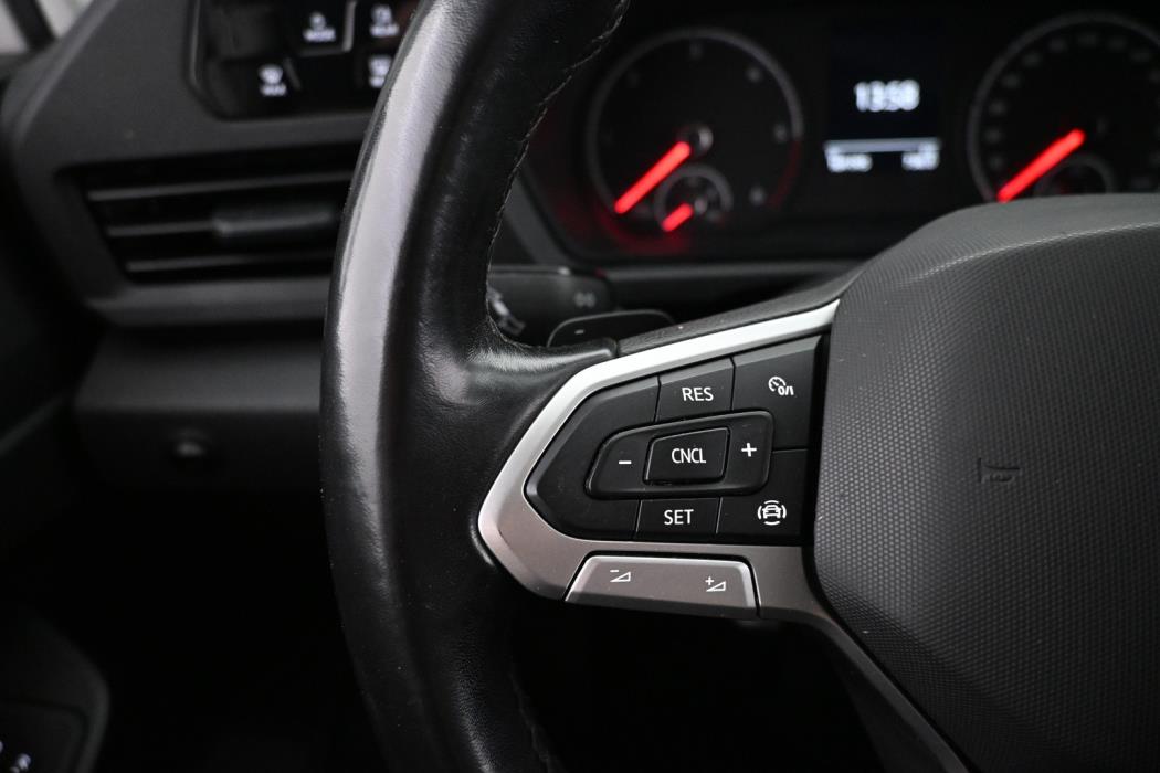 VOLKSWAGEN Caddy 2021