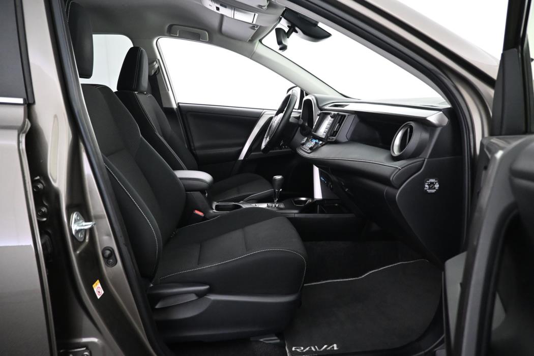 TOYOTA RAV4 2016