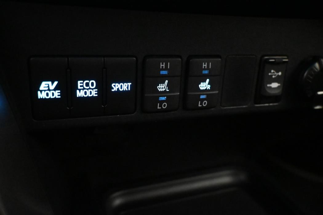 TOYOTA RAV4 2016