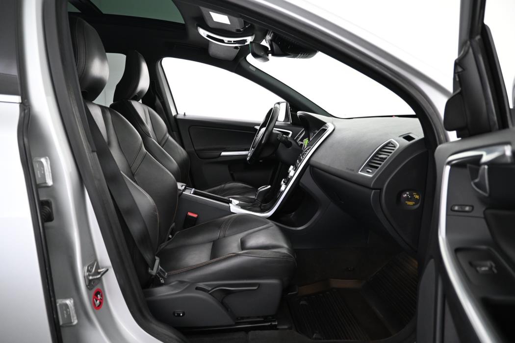 VOLVO XC60 2016