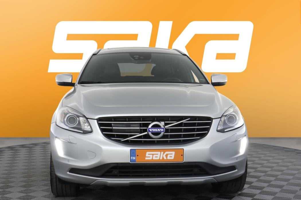 VOLVO XC60 2016