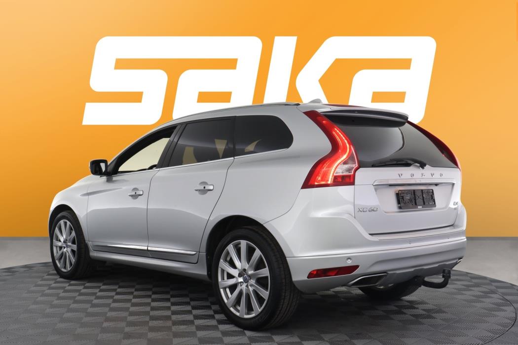 VOLVO XC60 2016