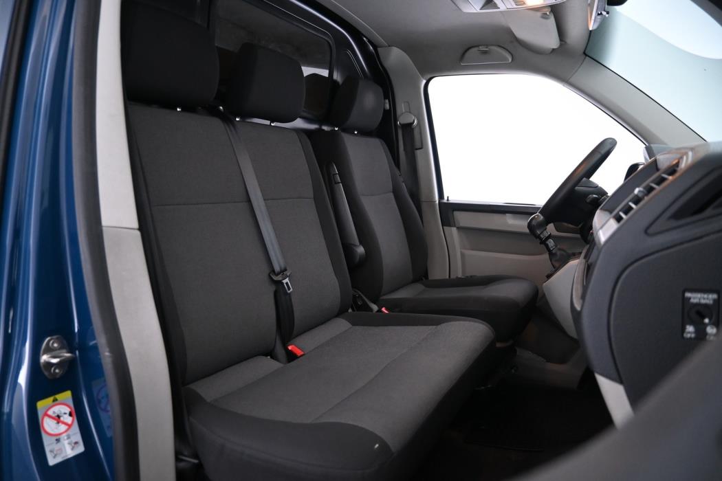 VOLKSWAGEN Transporter 2017