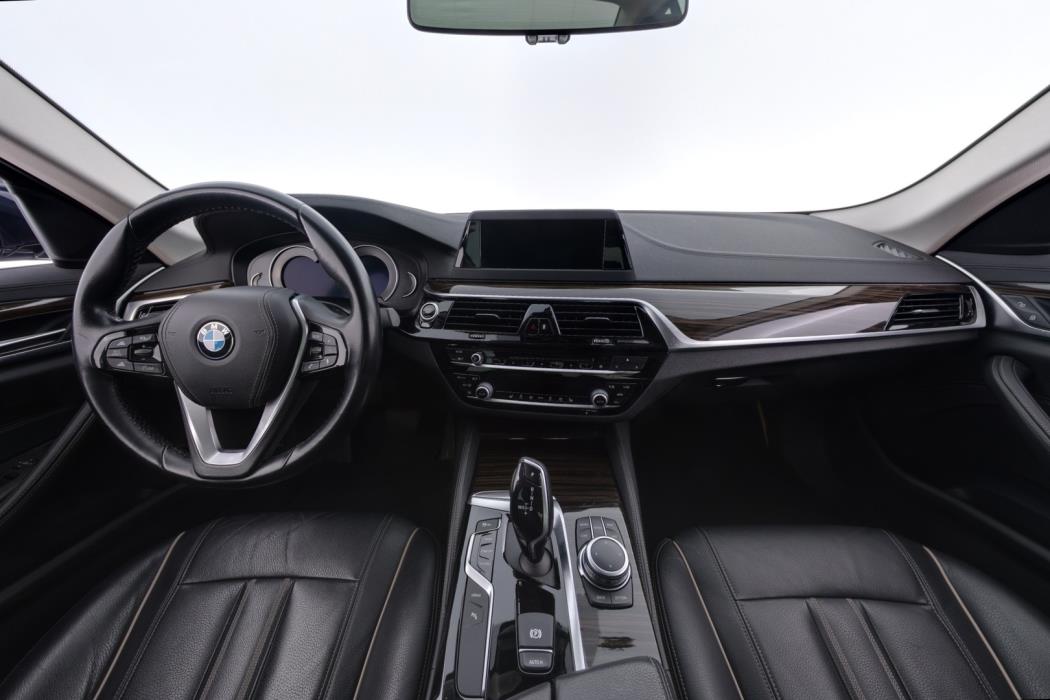 BMW 530 2019