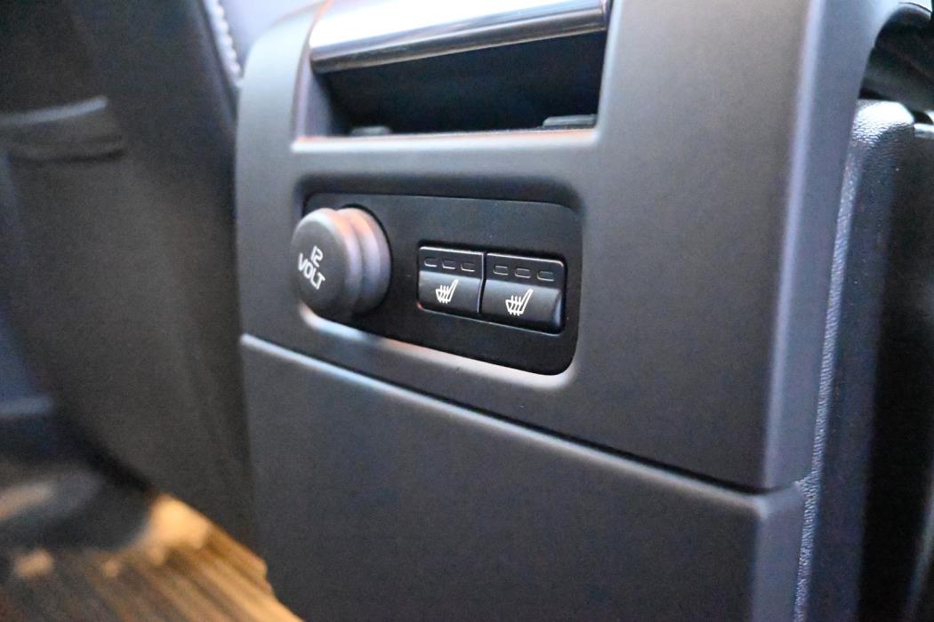 VOLVO XC70 2016