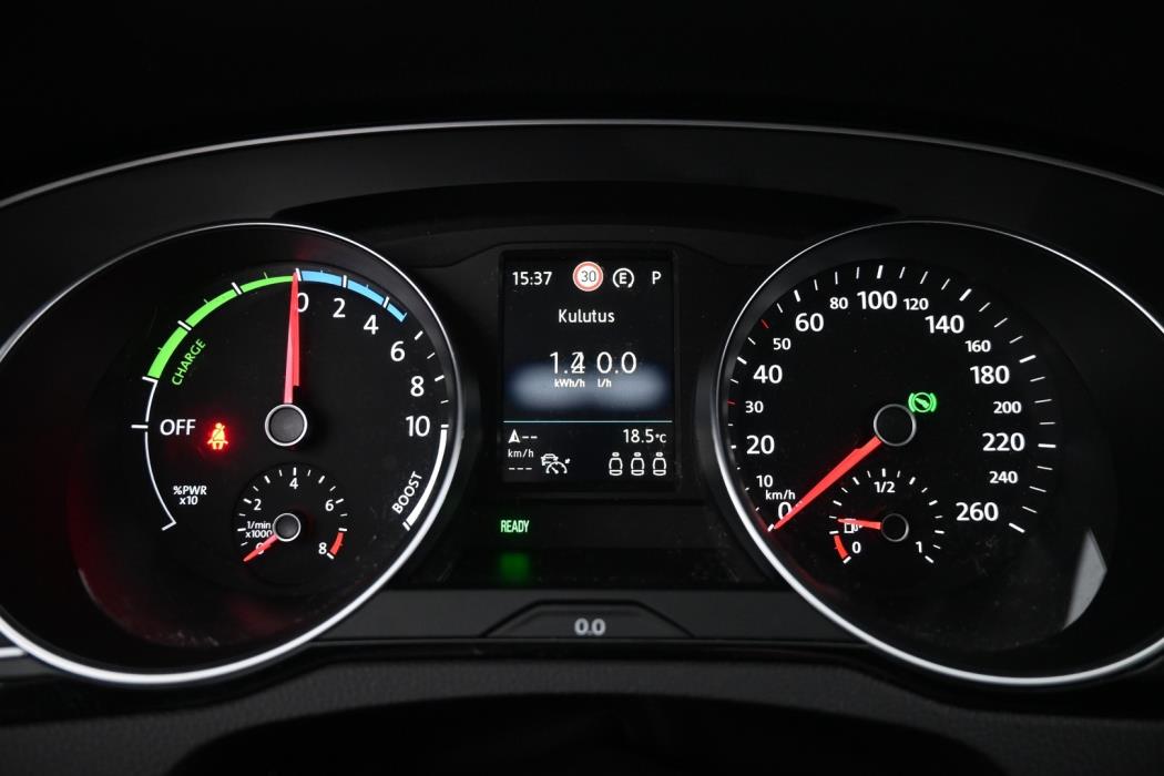 VOLKSWAGEN Passat 2020