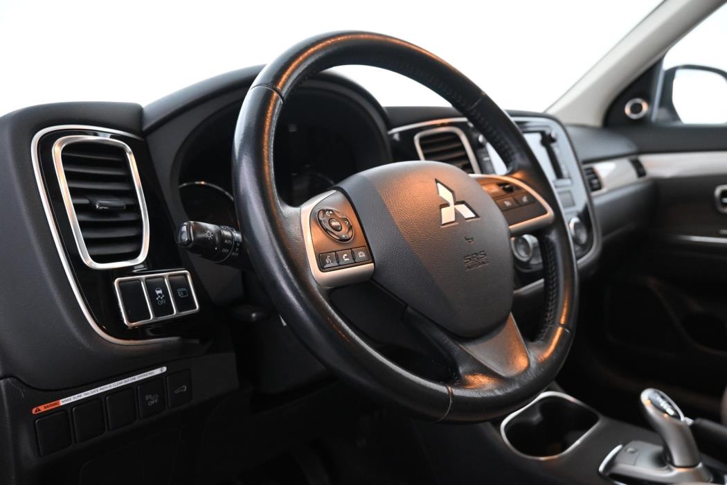 MITSUBISHI Outlander Phev 2014