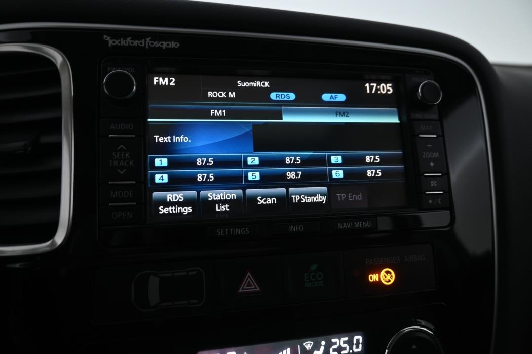 MITSUBISHI Outlander Phev 2014