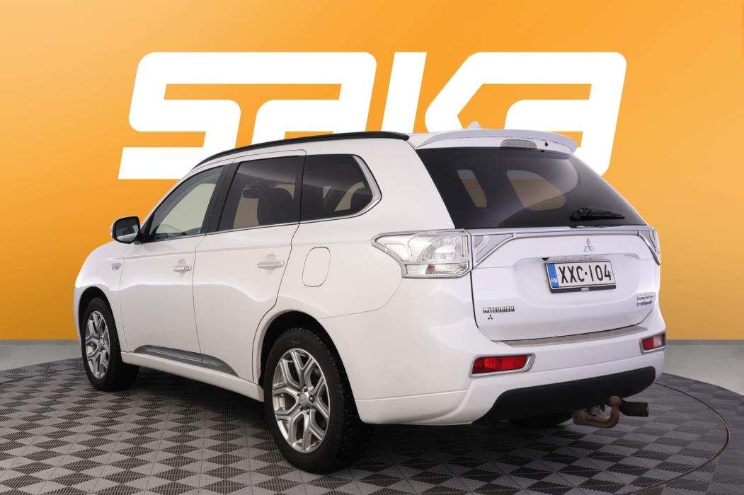 MITSUBISHI Outlander Phev 2014