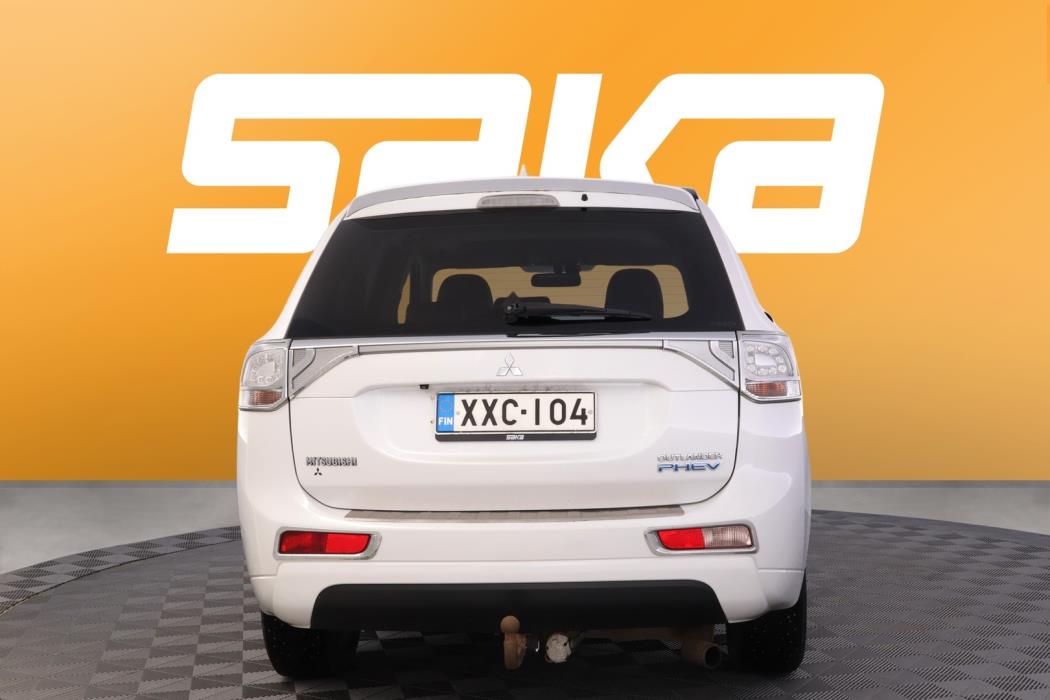 MITSUBISHI Outlander Phev 2014