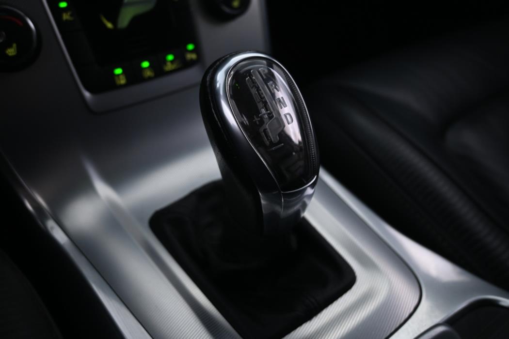 VOLVO V70 2012
