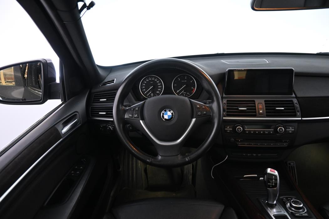 BMW X5 2010