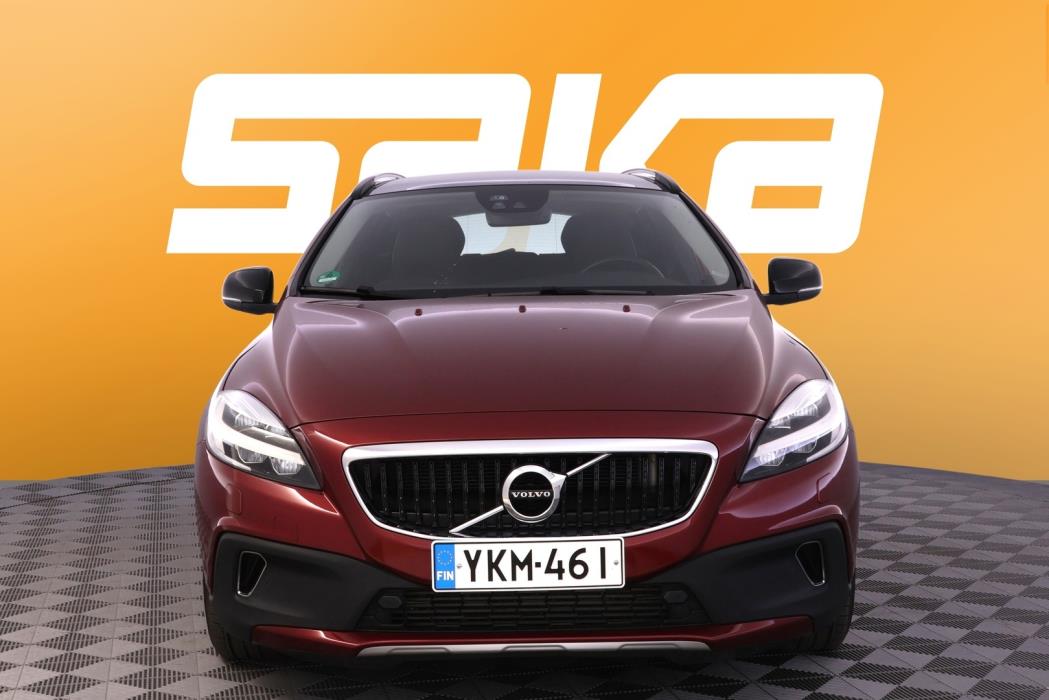 VOLVO V40 Cross Country 2017