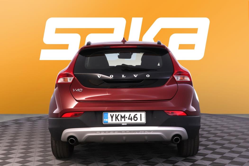 VOLVO V40 Cross Country 2017