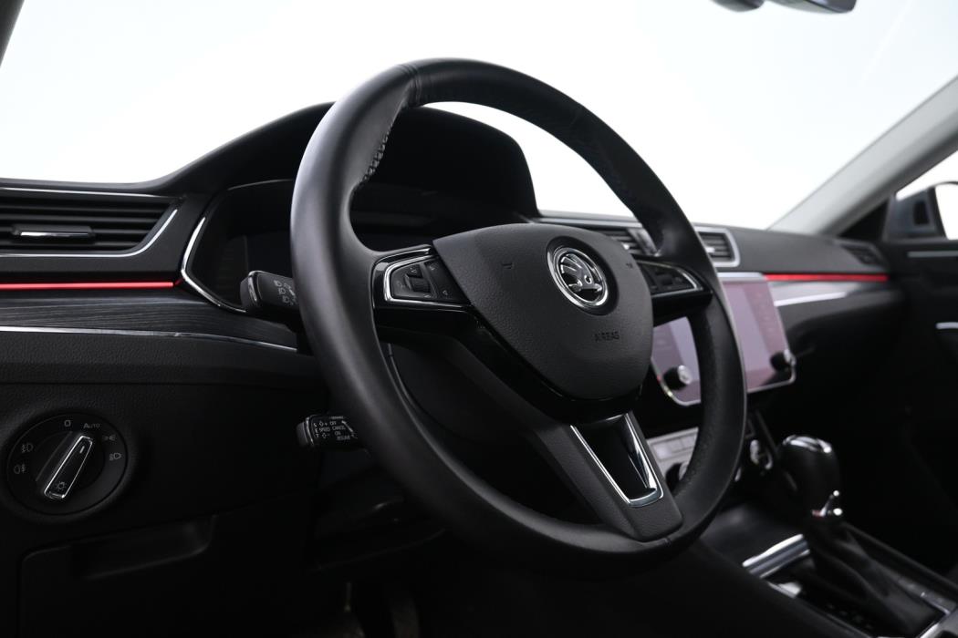 SKODA Superb 2020