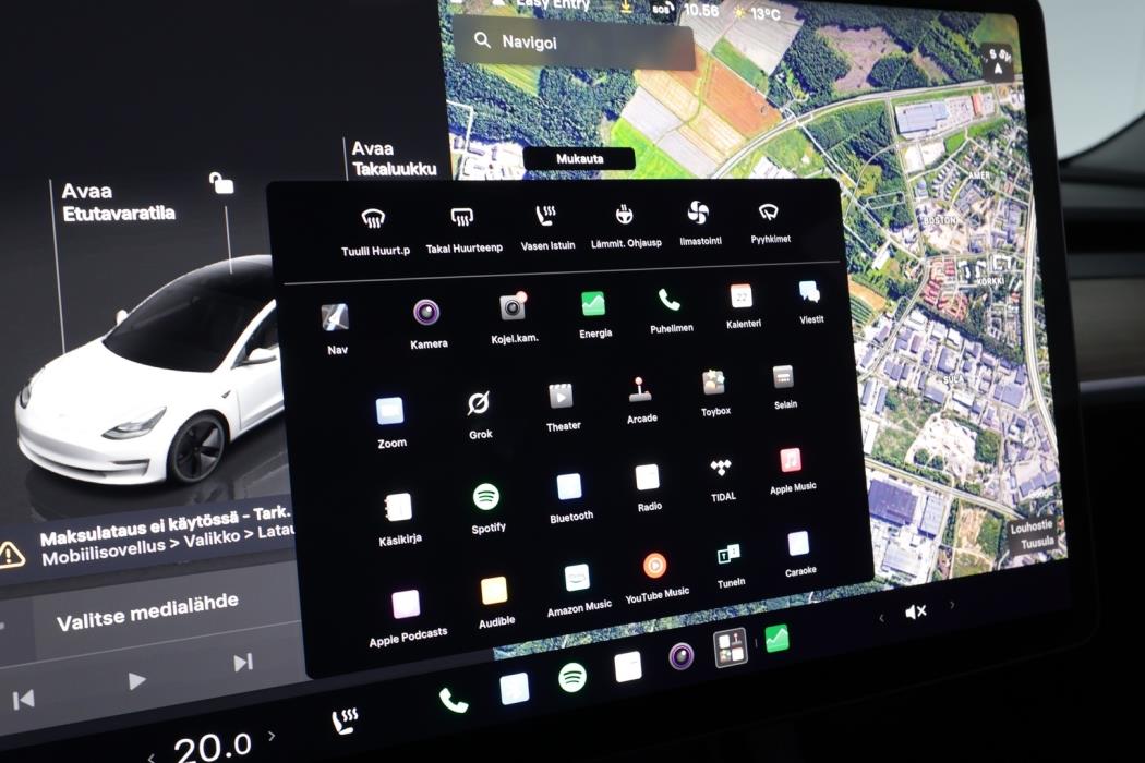 TESLA Model 3 2023