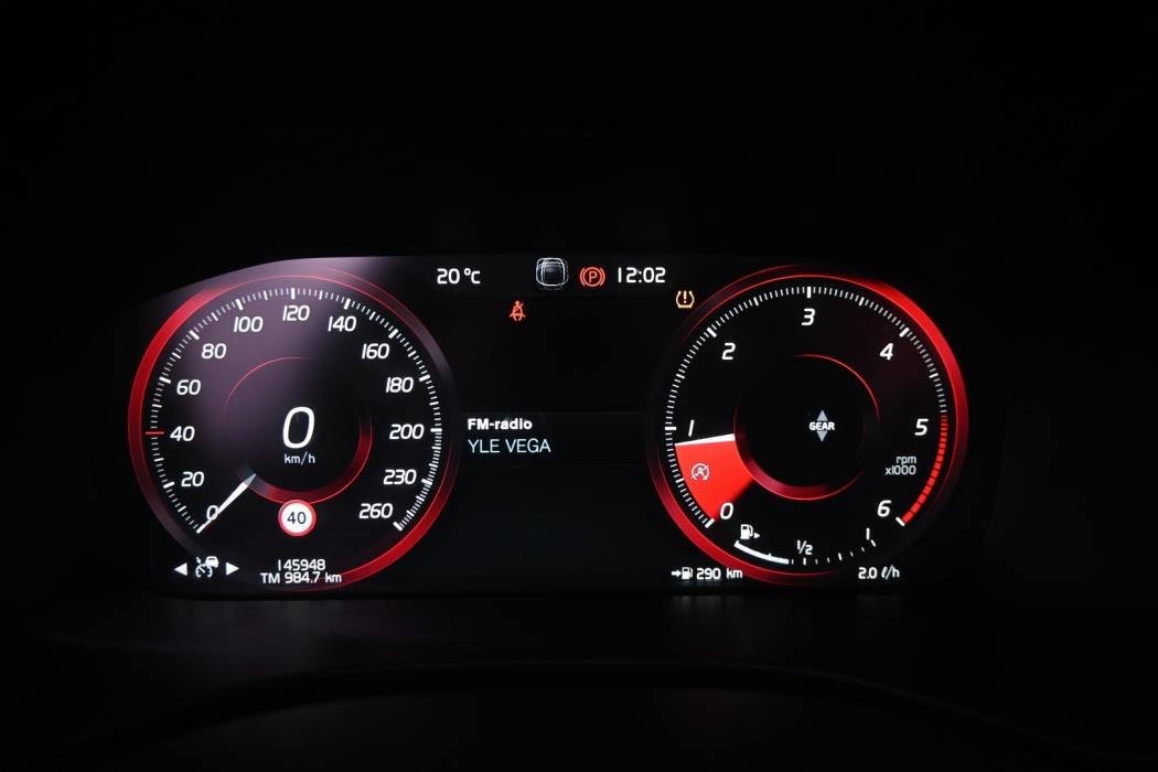 VOLVO XC60 2019