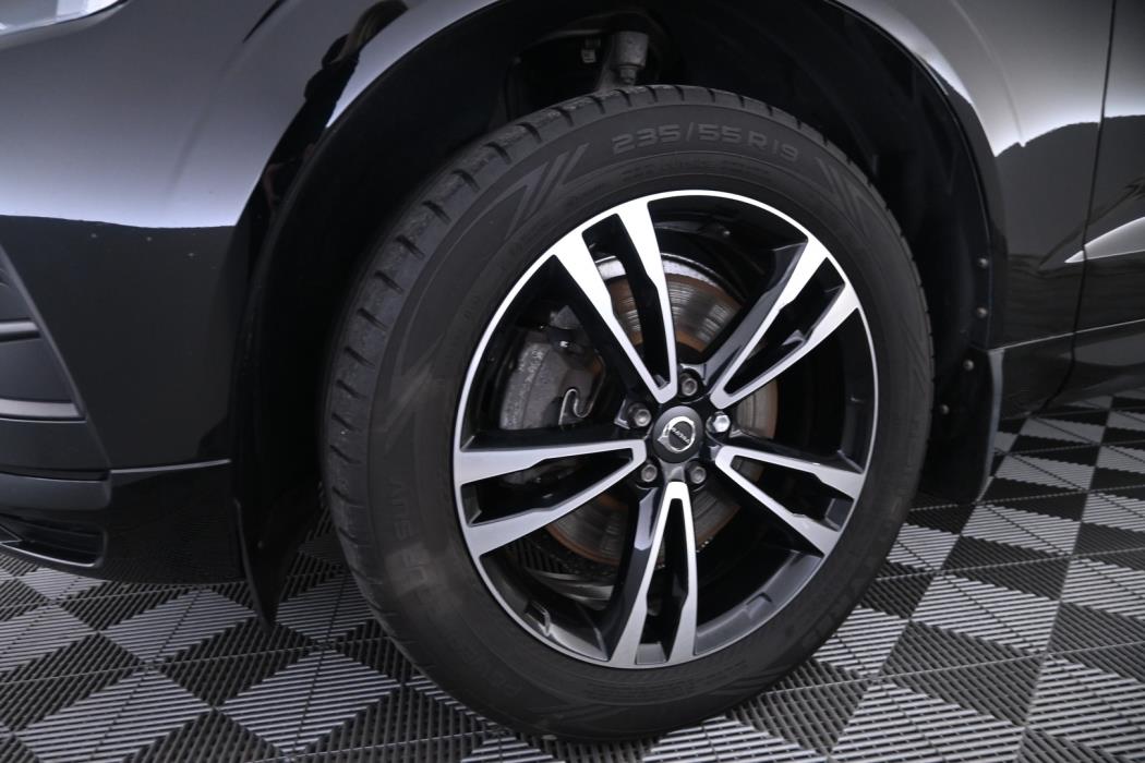 VOLVO XC60 2019