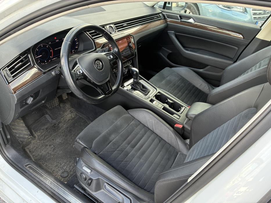 VOLKSWAGEN Passat 2018