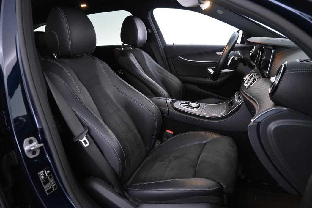 MERCEDES-BENZ E 2019