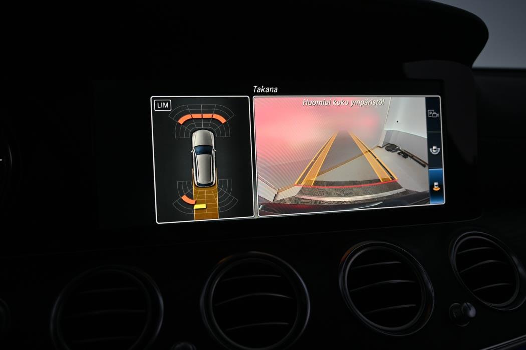 MERCEDES-BENZ E 2019