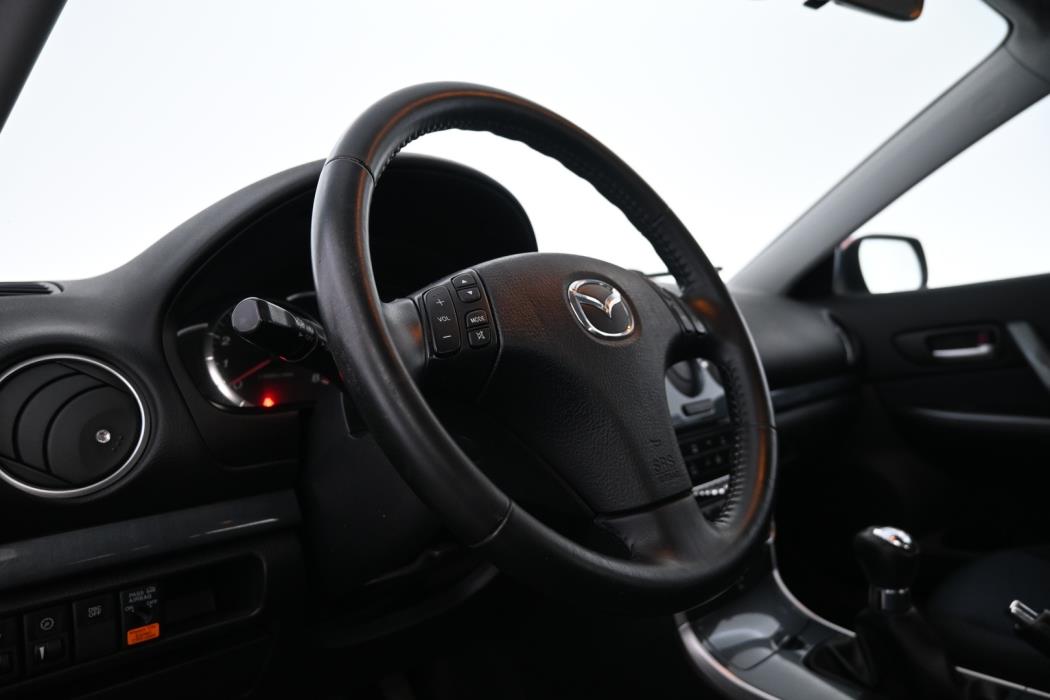 MAZDA 6 2006