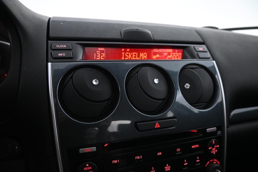 MAZDA 6 2006