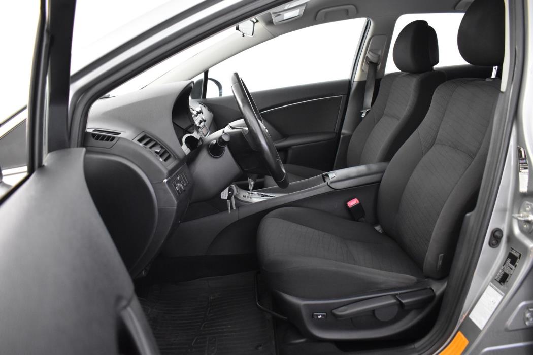 TOYOTA Avensis 2009