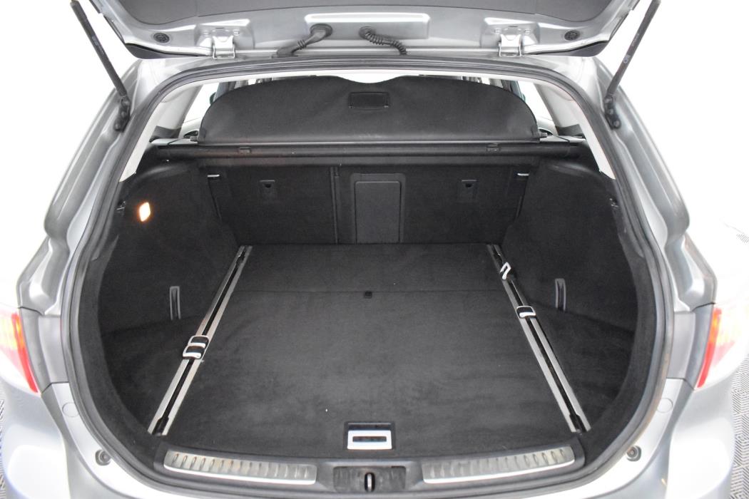 TOYOTA Avensis 2009