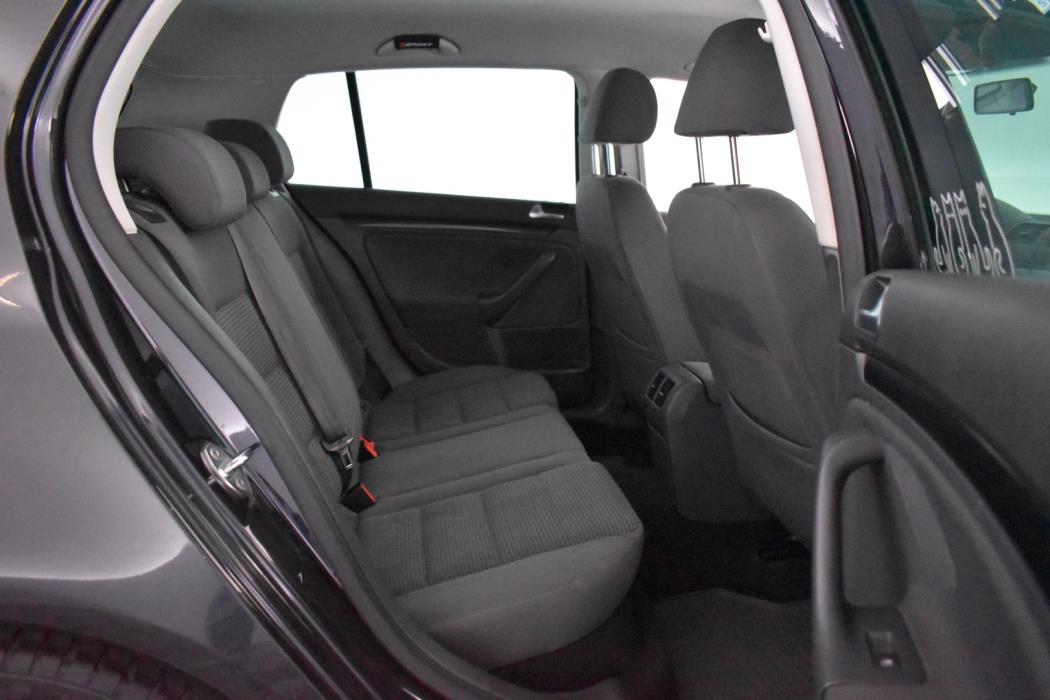 VOLKSWAGEN Golf 2008