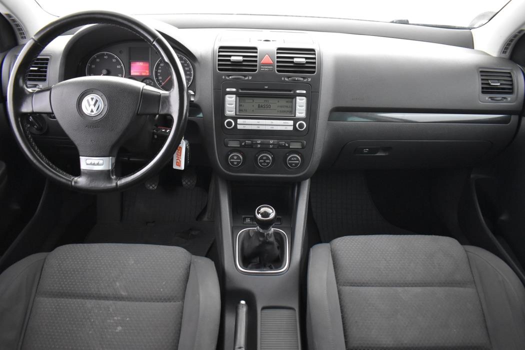 VOLKSWAGEN Golf 2008
