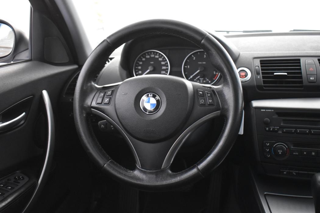 BMW 120 2004