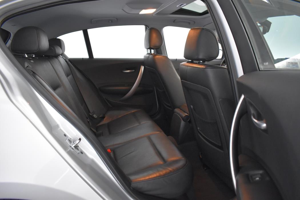 BMW 120 2004