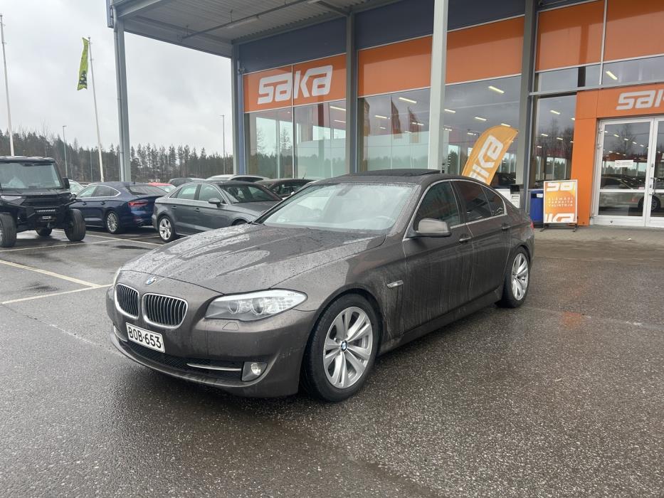 BMW 523 2010