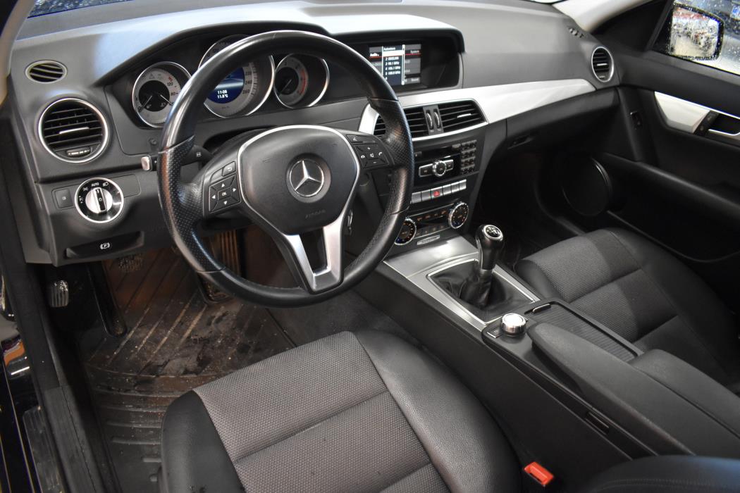MERCEDES-BENZ C 2012