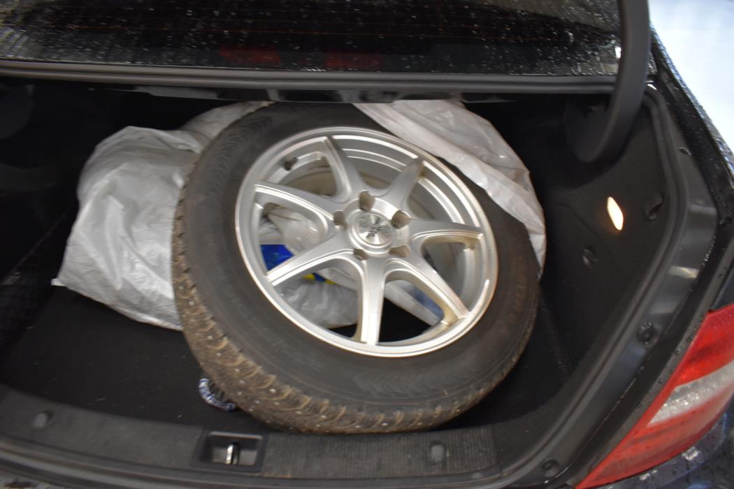 MERCEDES-BENZ C 2012
