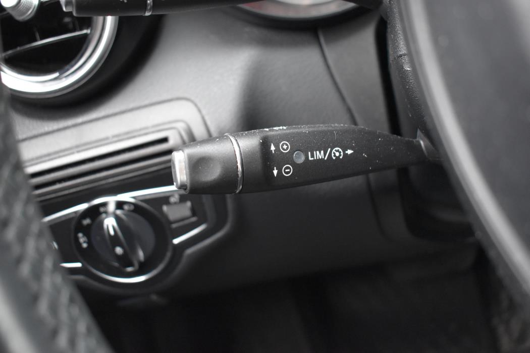 MERCEDES-BENZ C 2015