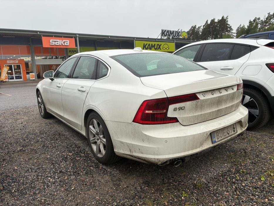 VOLVO S90 2017