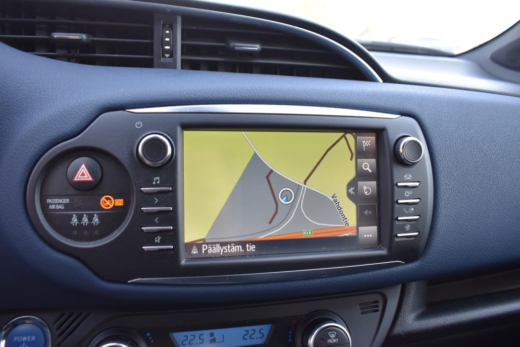 TOYOTA Yaris 2019