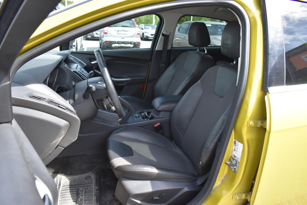 FORD Focus 2011