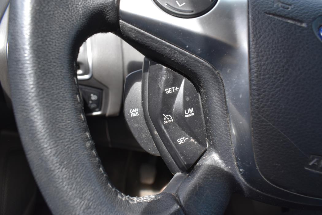 FORD Focus 2011