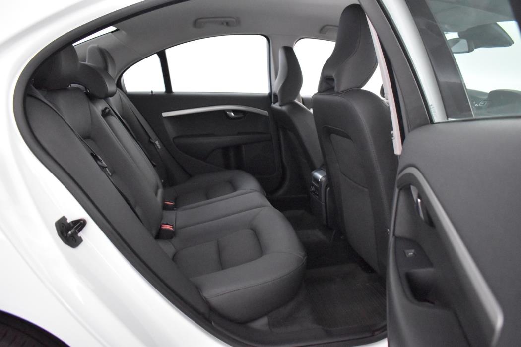 VOLVO S80 2012
