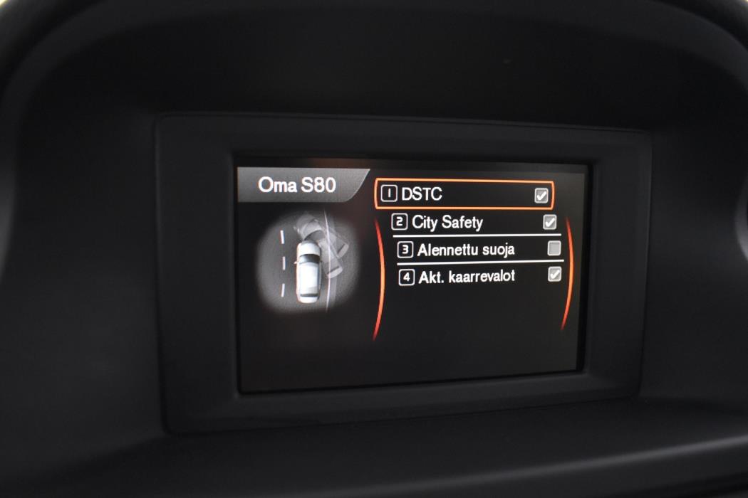 VOLVO S80 2012