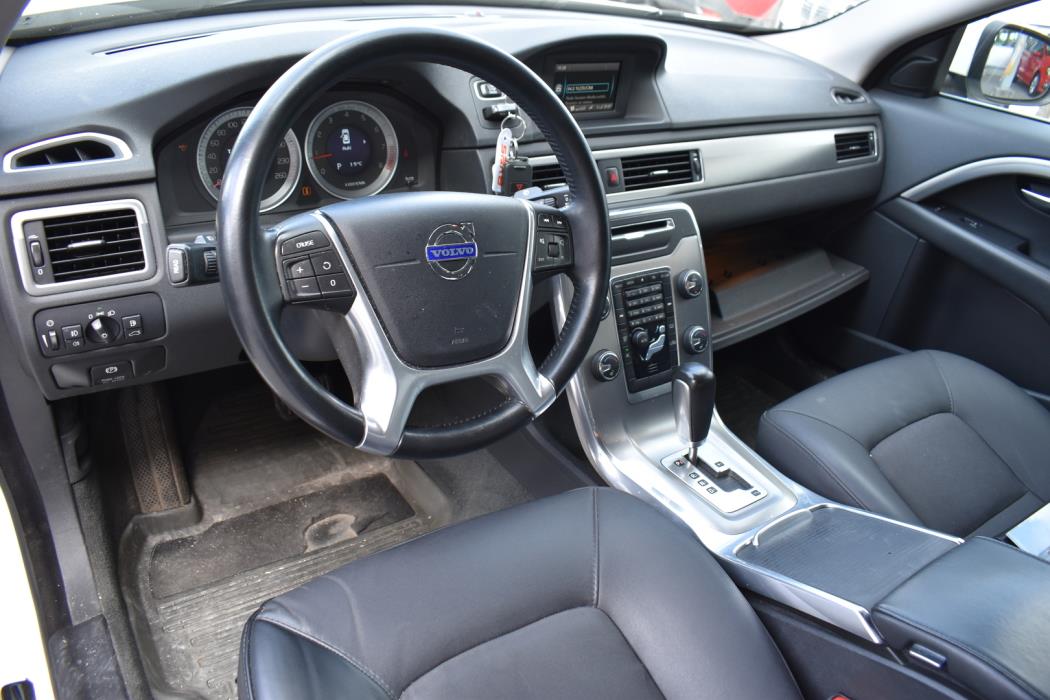 VOLVO S80 2012
