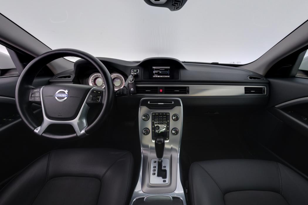 VOLVO S80 2012