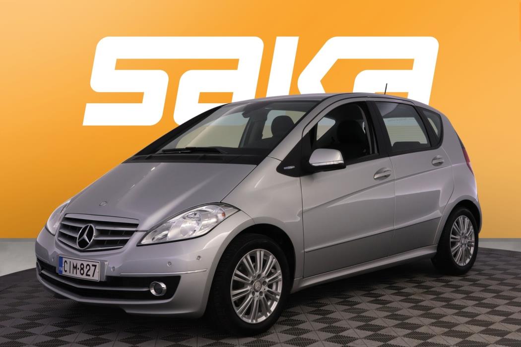 MERCEDES-BENZ A 2012